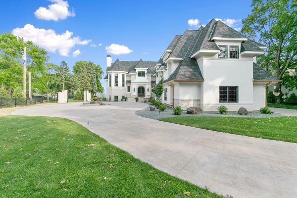 Cost of Concrete Driveway Installation in Yonkers