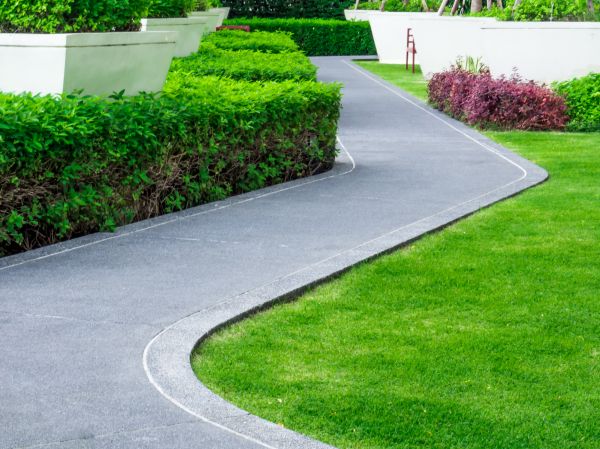 Cost of Walkway Curb Installation in Yonkers