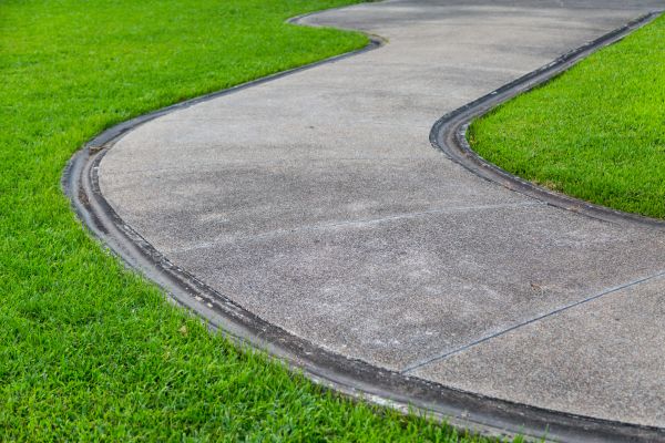 Cost of Concrete Sidewalk Construction in Yonkers