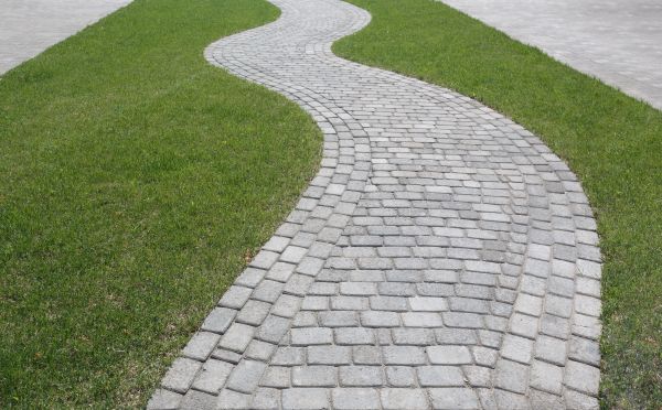 Cost of Walkway Paving in Yonkers
