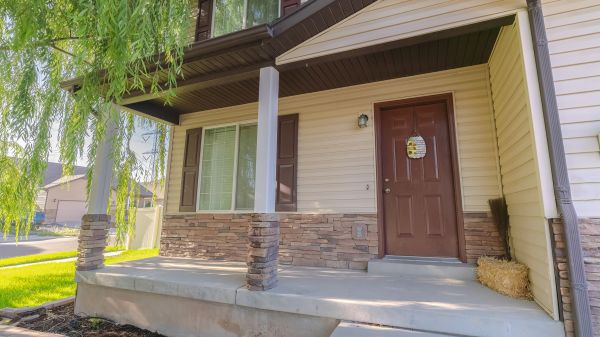 Cost of Concrete Porch Installation in Yonkers