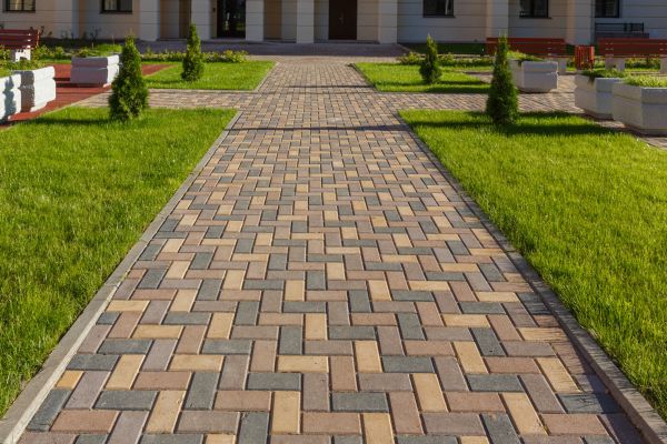 Cost of Paved Walkway Service in Yonkers
