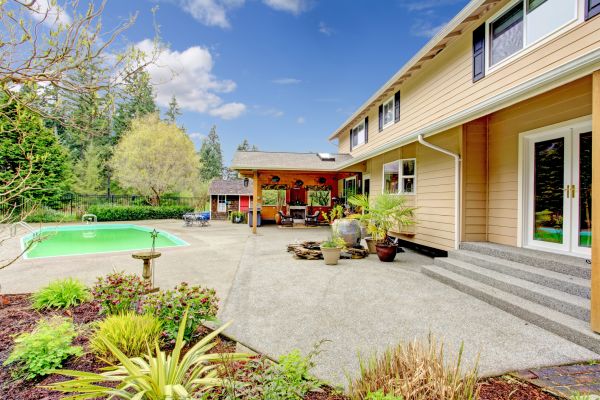 Cost of Pool Area Concreting in Yonkers