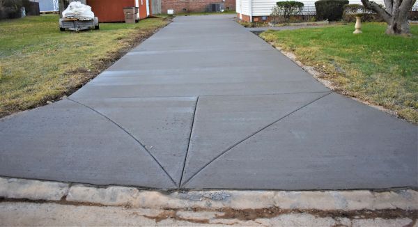 Cost of Apron Pouring in Yonkers