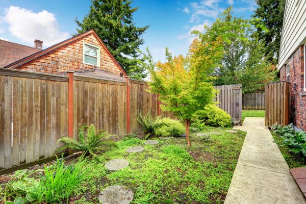 Cost of Backyard Walkway Construction in Yonkers